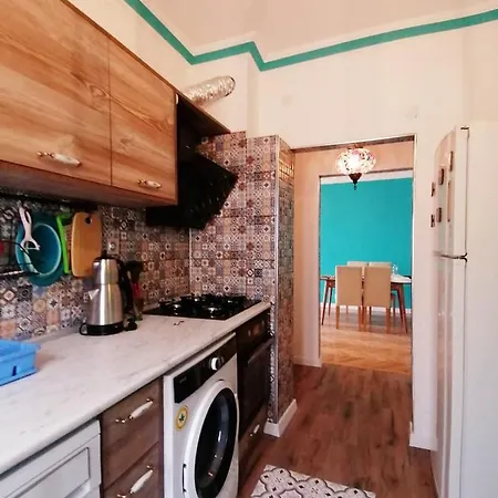 Sunsets, Seaview, Next To Old Town, 3 Bedroom Elevator