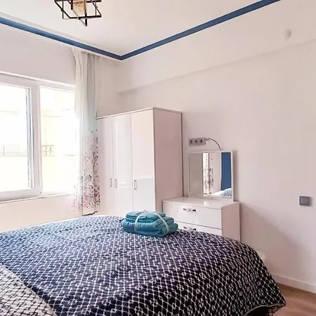 Sunsets, Seaview, Next To Old Town, 3 Bedroom Elevator *