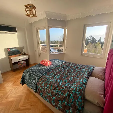 Sunsets, Seaview, Next To Old Town, 3 Bedroom Elevator * Antalya